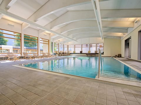 Spa and wellness centre/facilities, Swimming pool