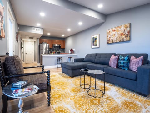 Verandas at Uptown Apartment in Austin