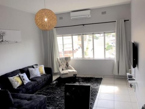 Stern self catering apartments Condominio in Windhoek