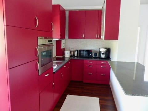 Modern, deluxe apartment in rural part of Floresti, Cluj-Napoca Appartement in Cluj-Napoca