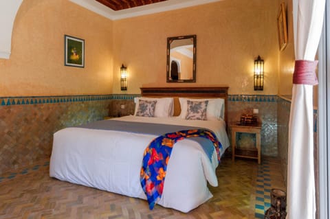 Charming villa in the heart of Marrakech palm grove Bed and Breakfast in Marrakesh