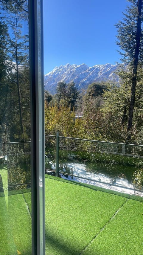 Casa moderna en el bosque y montaña Nature lodge in Los Lagos, Chile