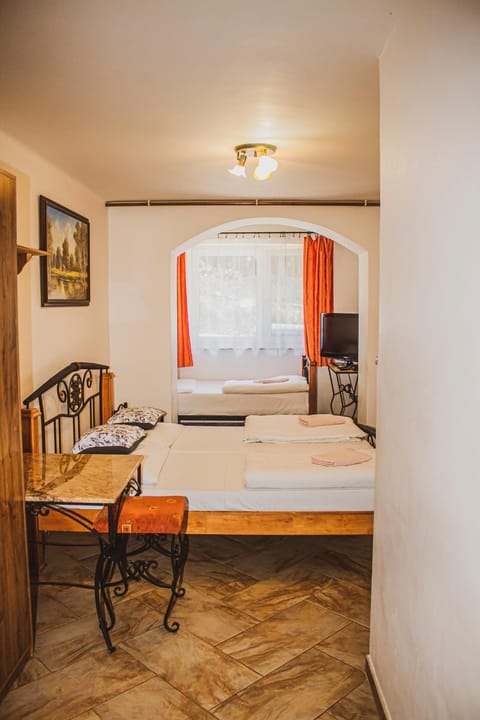 Chata Korenný vrch Pezinská Baba Vacation rental in Bratislava Region, Slovakia