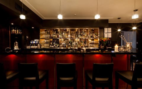 Lounge or bar