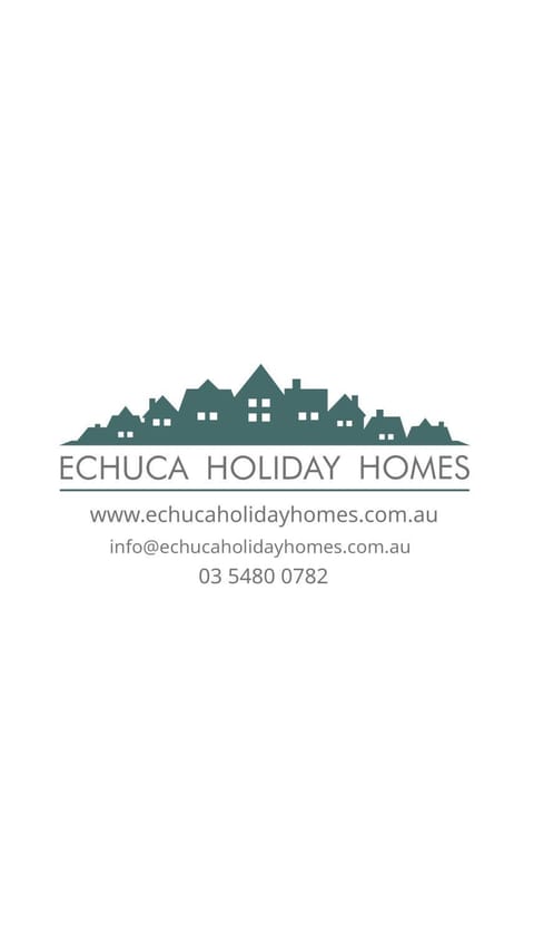 Luxury on the Esplanade House in Echuca