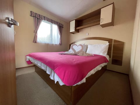 Riverside Park & Country Club Apartment in West Somerset District