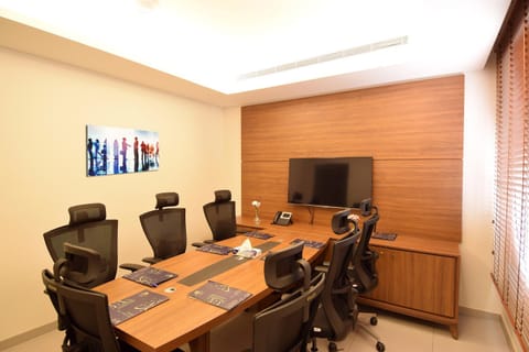 Meeting/conference room