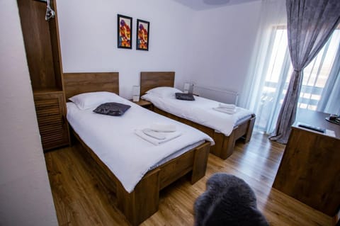 Mera Hills House Bed and Breakfast in Cluj County