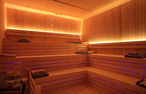 Sauna, Steam room, Spa and wellness centre/facilities, Spa and wellness centre/facilities