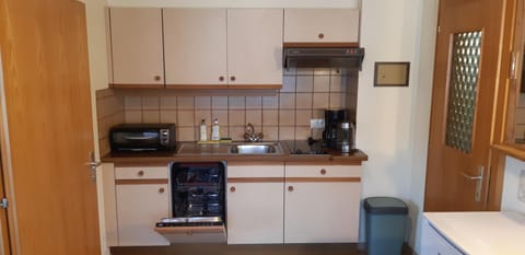 Coffee/tea facilities, Kitchen or kitchenette, pet friendly, stove, toaster