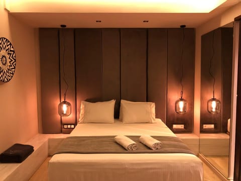 Night, Decorative detail, Bedroom