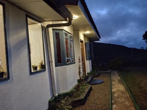 Mount View Cottage Chalet in Nuwara Eliya