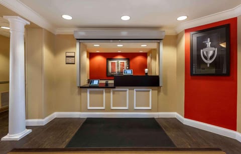 Extended Stay America Suites - Chicago - O'Hare - Allstate Arena Hotel in Rosemont