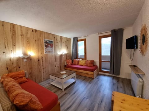 2 pièces spacieux, pied des pistes, 6 personnes, Crève Coeur, Valmorel - FR-1-356-185 Apartment in Les Avanchers-Valmorel