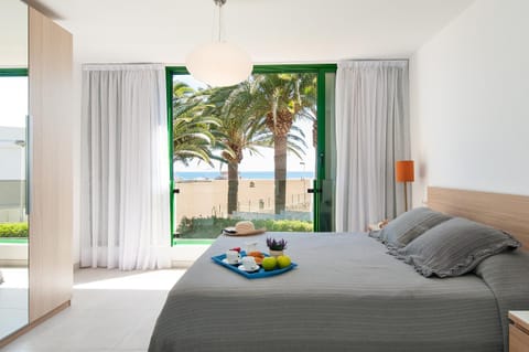 Balcony/Terrace, Bedroom, Sea view