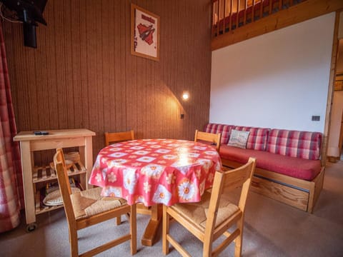 Valmorel : Duplex cosy au pied des pistes, balcon, animaux admis ! - FR-1-356-299 Apartment in Les Avanchers-Valmorel