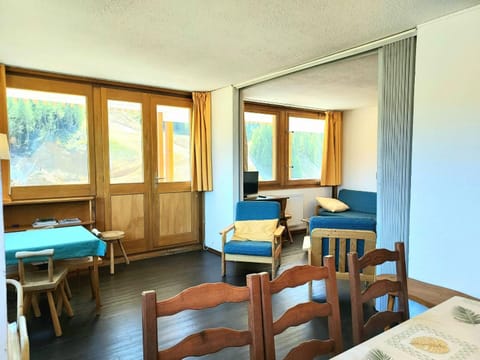 Appartement spacieux à 2 chambres pour 8 personnes - Plagne Centre, proche des pistes, WIFI - FR-1-351-11 Apartment in Mâcot-la-Plagne