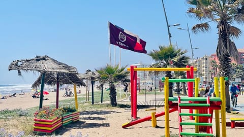 Day, Neighbourhood, Natural landscape, Children play ground, Beach, Sea view