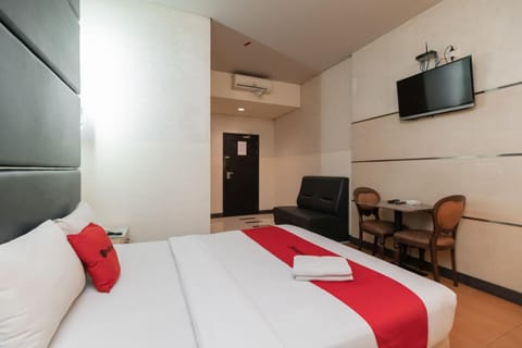 RedDoorz at Jalan Gunung Sahari Hôtel in Jakarta