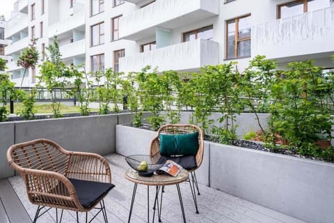 Patio, Balcony/Terrace