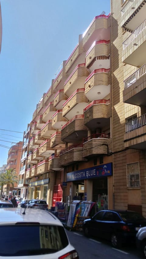 APARTAMENTO NAVIGANTES 5 Condominio in Torrevieja