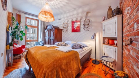 Bed, Bedroom, wardrobe