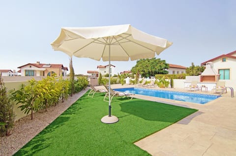 Garden, Swimming pool