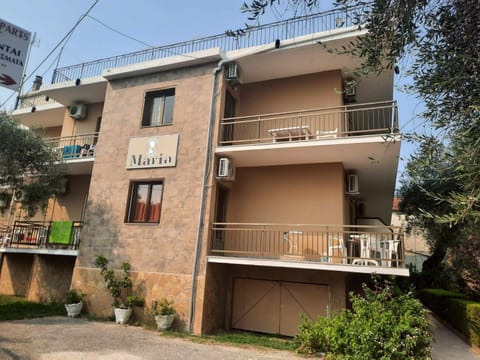 Property building, Balcony/Terrace