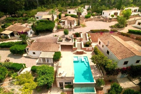 Apartamentos Pinosol Farm Stay in Ibiza