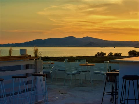 Dining area, Sea view, Sunset