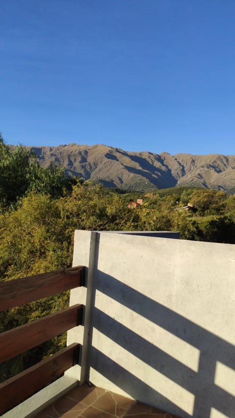 Balcony/Terrace, Mountain view