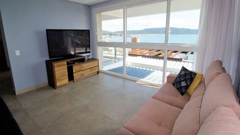 TV and multimedia, Living room, Sea view