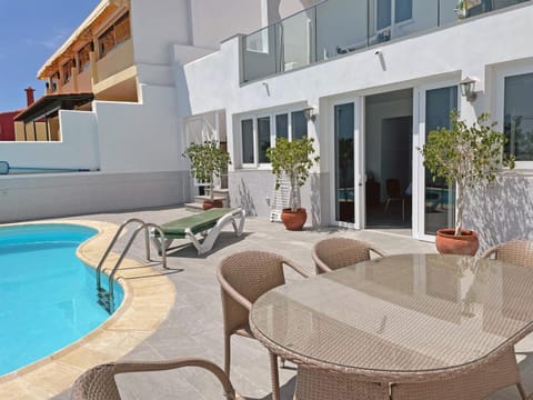 Adeje Deluxe Villas Santa Monica by Apartamentos Estrella del Norte Chalet in Costa Adeje