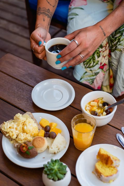 People, Breakfast