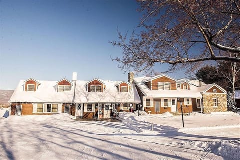 Property building, Winter