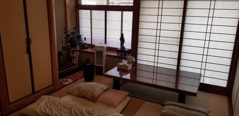 Full house Miyajima Bed and Breakfast in Hiroshima