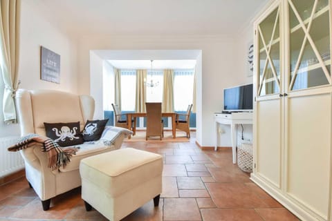 Villa Perkunos 02 Apartment in Heringsdorf