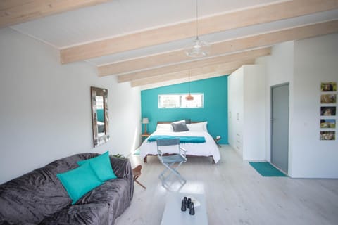 Living room, Bedroom