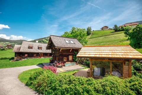 Property building, Day, Summer, On site, Mountain view