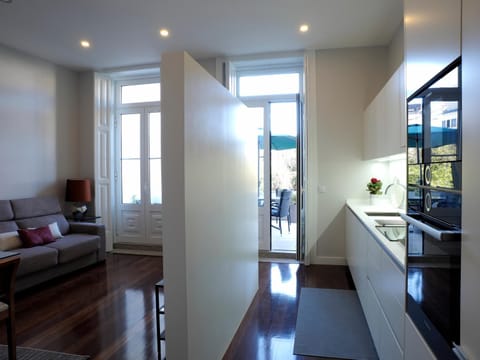 Cool Terrace Apartment Apartment in Porto