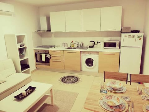 Eden beach apartment 111 Condominio in Limassol City