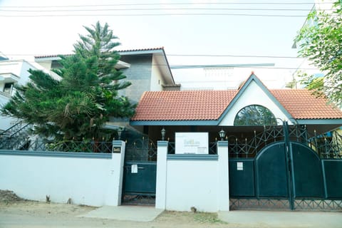 ZuriEL Suite GUEST HOUSE Chambre d’hôte in Coimbatore