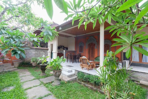 The Guest Villas Legian Kuta House in Kuta