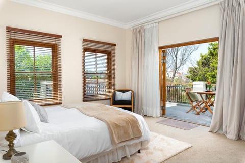 Thomson's Accommodation Bed and Breakfast in Cape Town