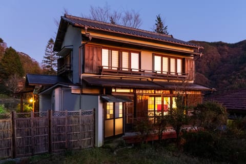 Taisho Modern Villa Zen Chalet in Hakone