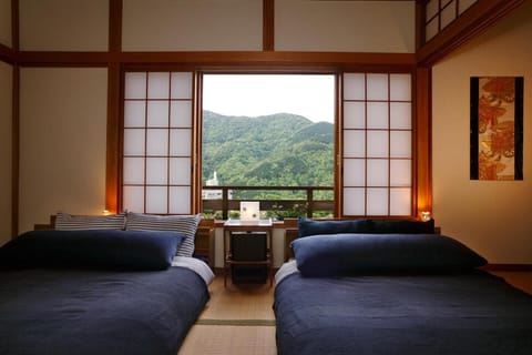 Taisho Modern Villa Zen Chalet in Hakone