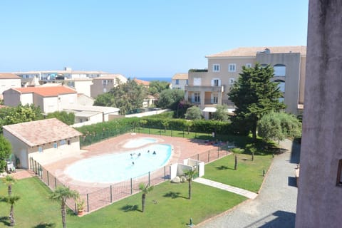 Garden view, Swimming pool, Swimming pool