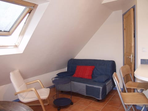 Appartement 2 Pièces en Nature Proche Plage - FR-1-418-165 Apartment in Brittany