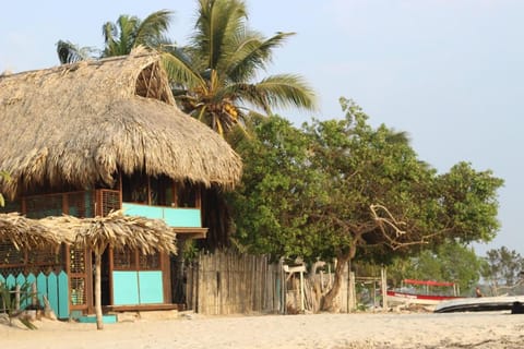 Facade/entrance, Beach