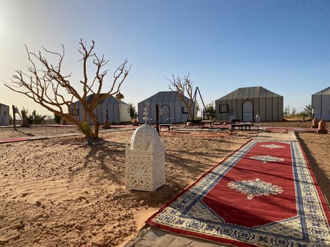 Sahara Happy Camp Luxury tent in Morocco